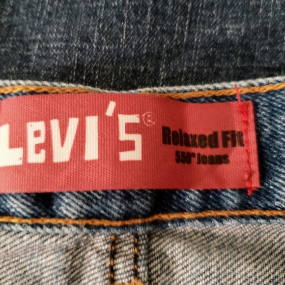 Levi's 550's Relaxed Fit Mid-Rise Blue Jeans 30 X 30 Medium Wash EUC - Picture 14 of 15